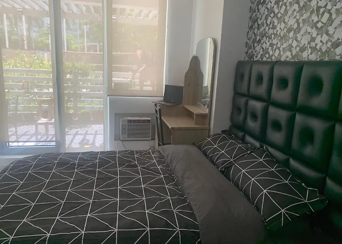 Azure Appart hôtel 3*